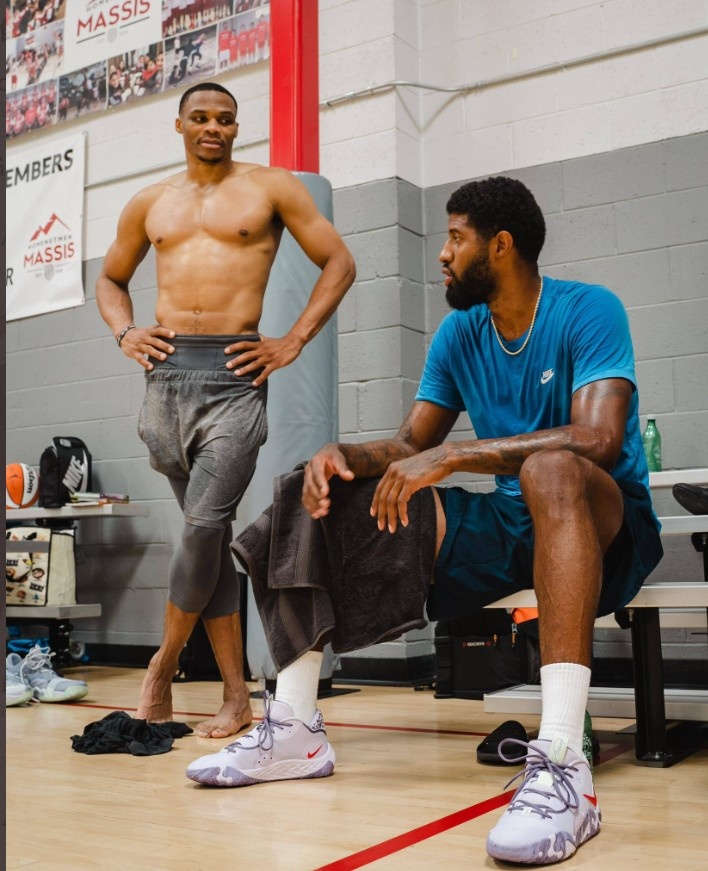 球愈发保守 球愈发保守